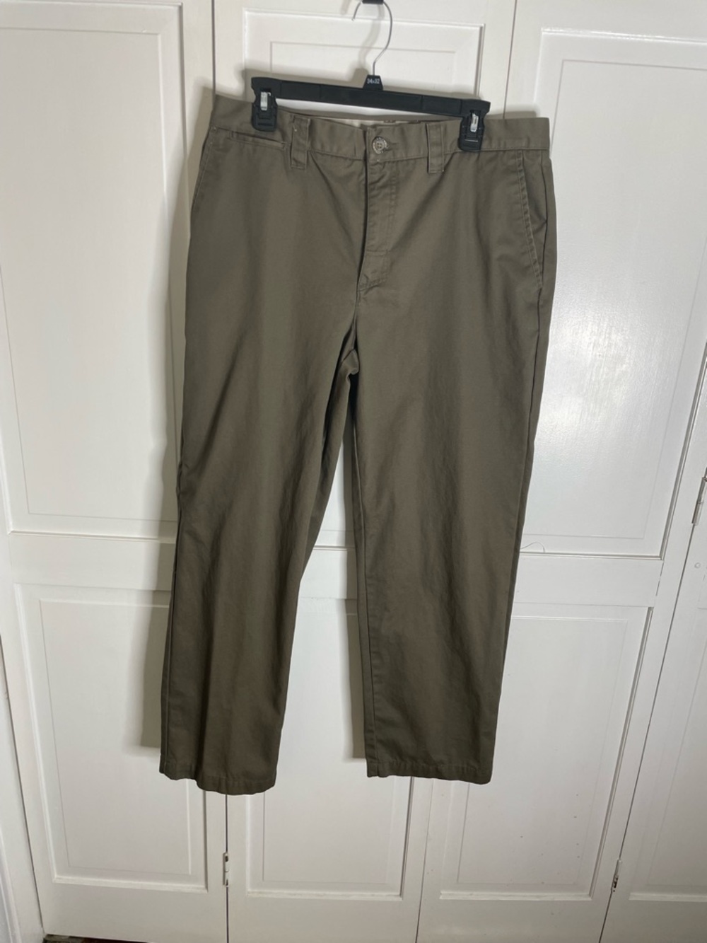 Men's Olive Stretch Cotton Chinos - Classic Straight Fit
